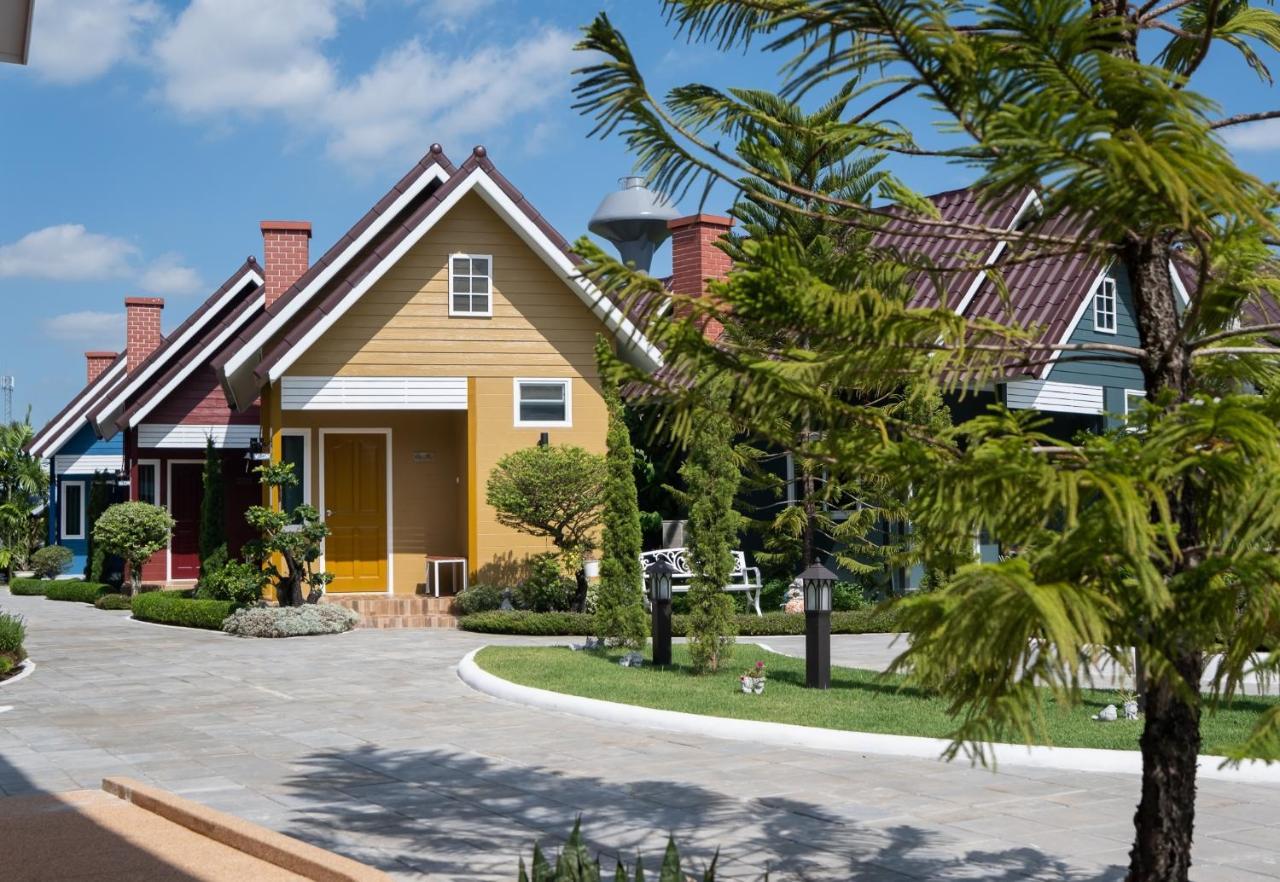 Picha Ville Resort Watthana Nakhon Exterior foto
